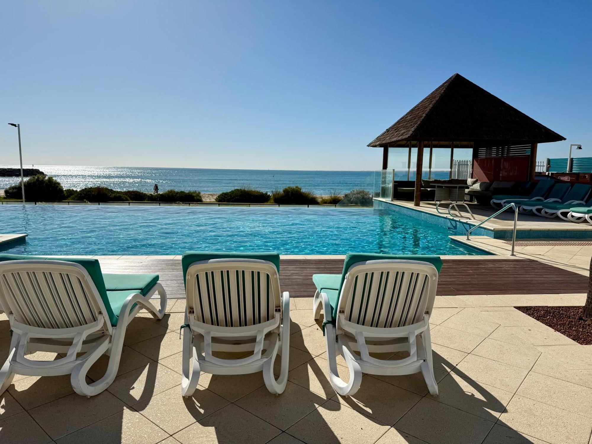 An Ocean,Beachfront And Pool View Apartment 210 Mandurah Dış mekan fotoğraf